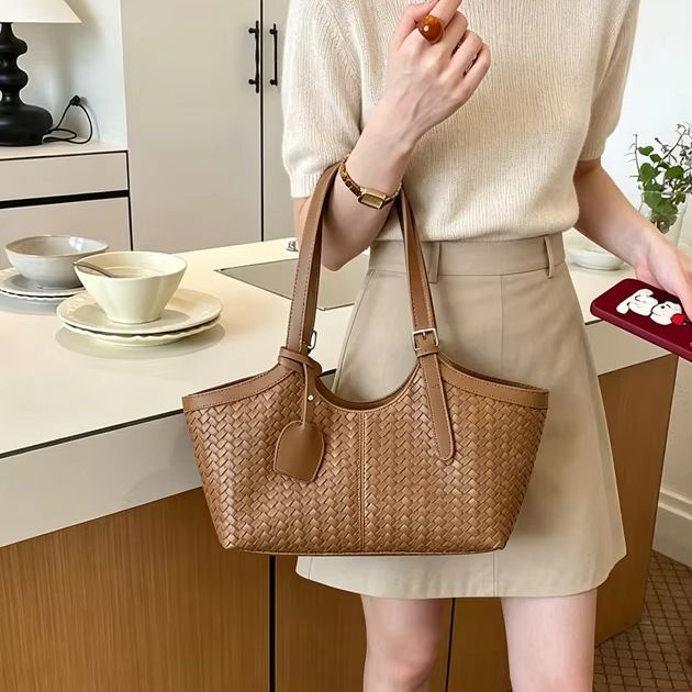 CLAREGQI   Hand Woven Tote Bag - Tote Bag Beach reseña y precio