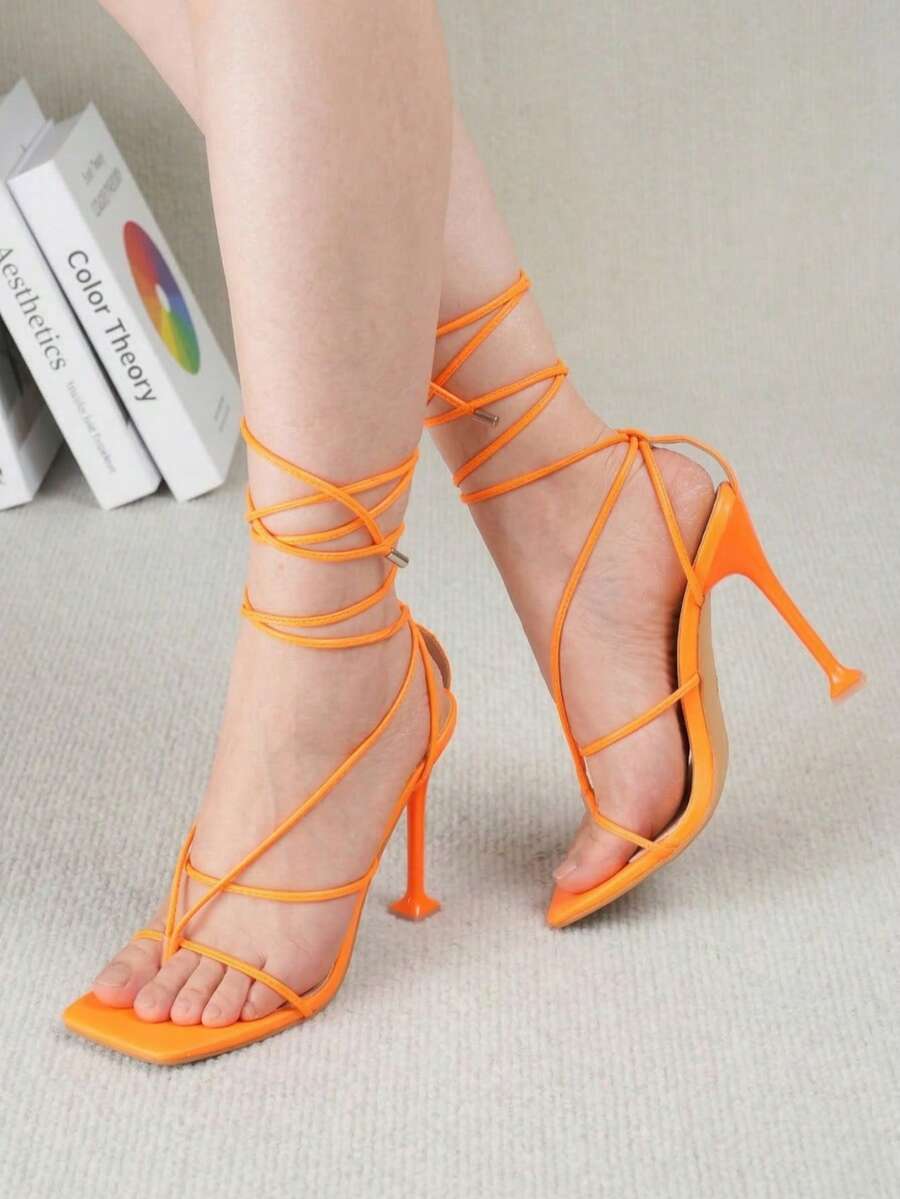 Womens 4.2 Inch Strappy Square - Sandal Strappy Heeled reseña y precio