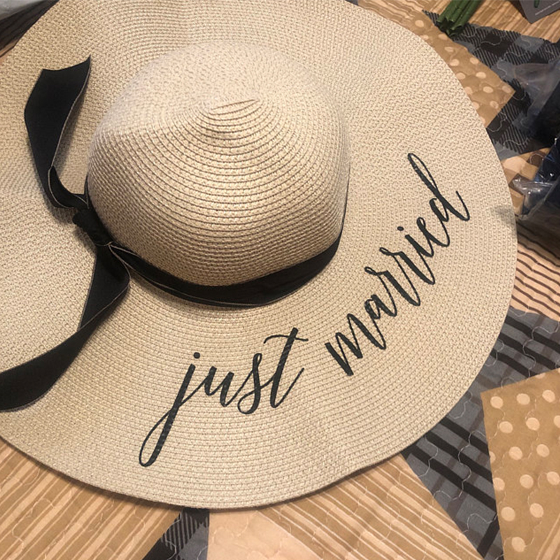 Personalized Custom Last Name  - Hat Floppy Wide reseña y precio